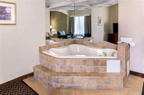 hotels with hot tubs in maryland|hotels maryland with jacuzzi room.